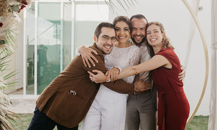 Rodrigo Taboada, Jessica Ortiz Igartua, Bernardo Taboada y Vale Olivier