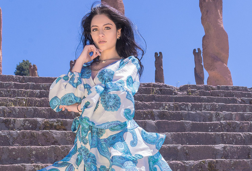Paola Dalay le da la bienvenida a la primavera