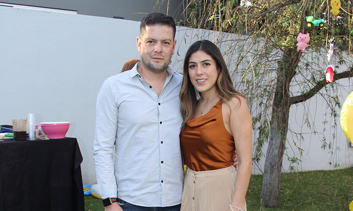 Erick Castillo y Daniela Lozano