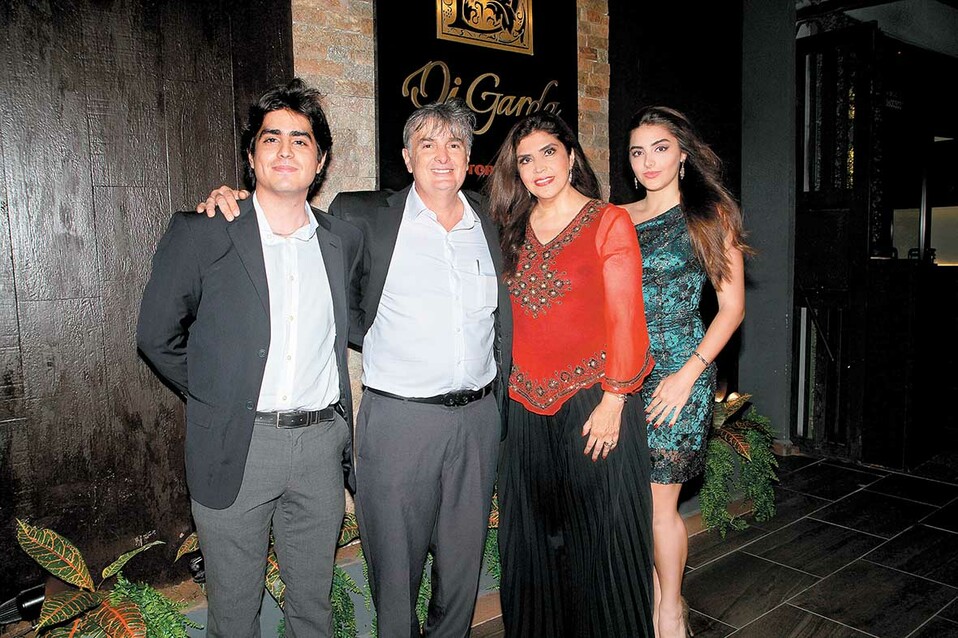 Alberto Fernández, Juan Manuel Fernández, Ana Salazar y Roxana Fernández/ Fotos: José Chang