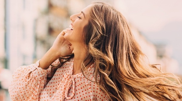 Alimenta tu cabello para prevenir que se quiebre y reseque (Foto: Getty Images)