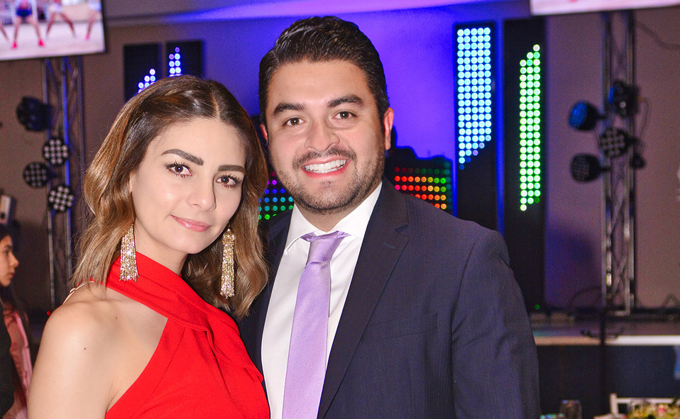 ARANZA GONZÁLEZ Y RICARDO FLORES