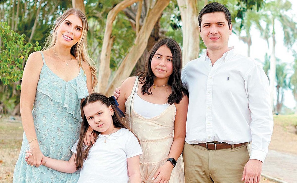 ¿Niña o Niño? Judith y Héctor De la Fuente revelan el sexo de su bebé/ Foto: Pildorín