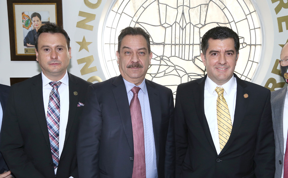 Héctor Iván, Fernando y Jacinto