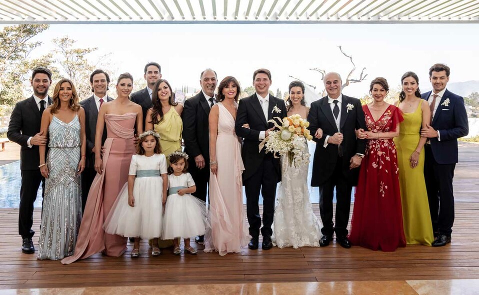 Paulina Audelo y Ricardo Martínez con su familia / Fotos: Mino Mora