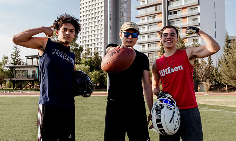 Cruz Gaeta, Chuck, Kittle Jr