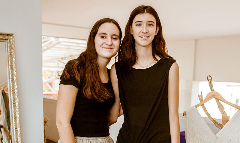 Daniela Martínez y Raquel Cuatrecasas