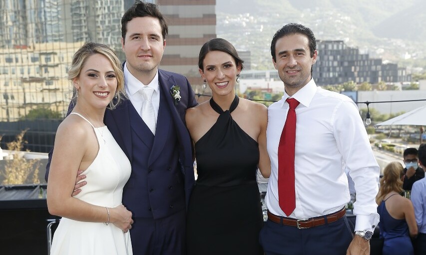 Marce Moreno, Eugenio Bremer, Valeria Sagaón y Mundo Sillas. FOTO: DANIEL SALDÍVAR
