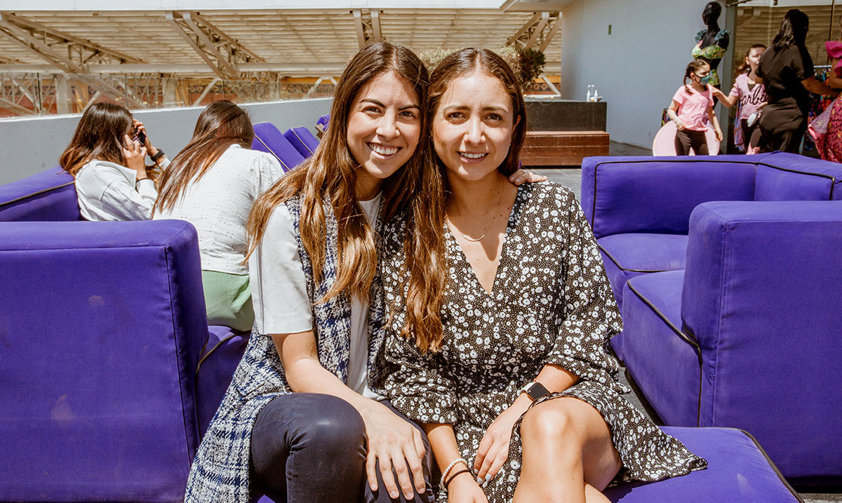 Isa y Lizeth Moreno