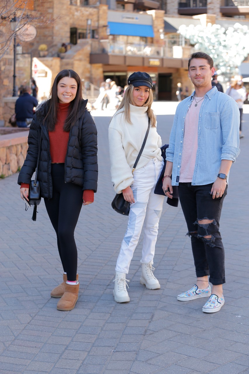 Diana Anaya, Miriam Anaya y Francisco Anaya