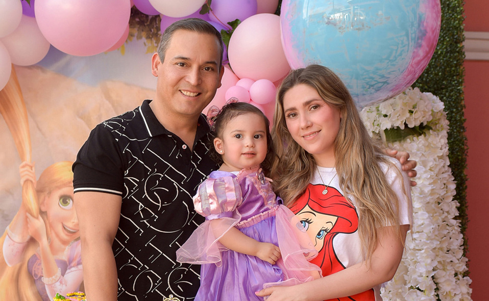 Édgar, María Emilia y Diana
