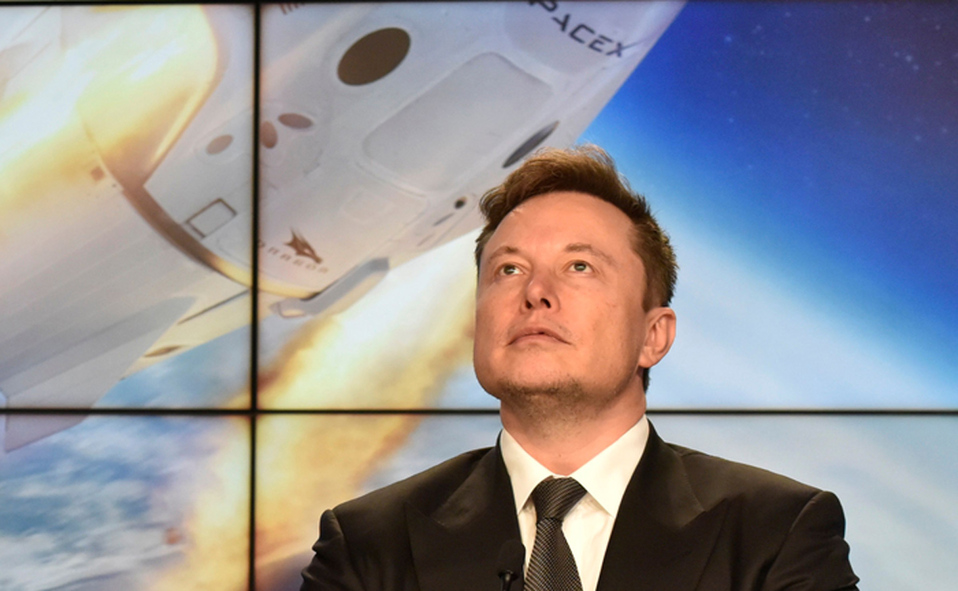 Elon 3