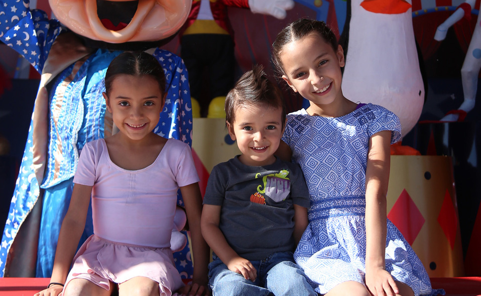 Genoveva, Juan y Constanza