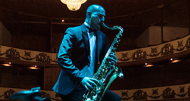 Abraham Yacaman estrella del Jazz