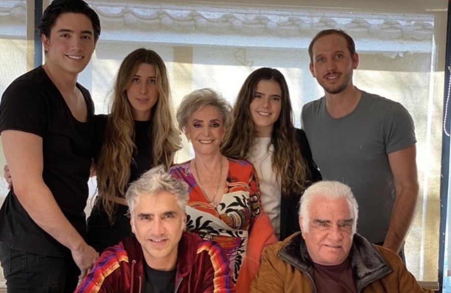 Quiénes son todos los hijos de Alejandro Fernández (Foto: Instagram)