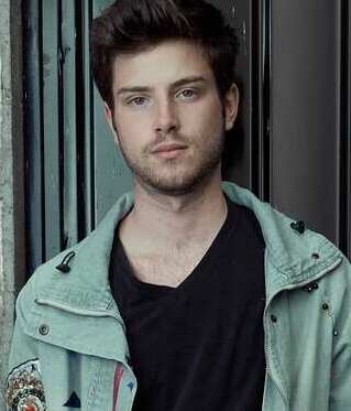 Nicolás Haza.