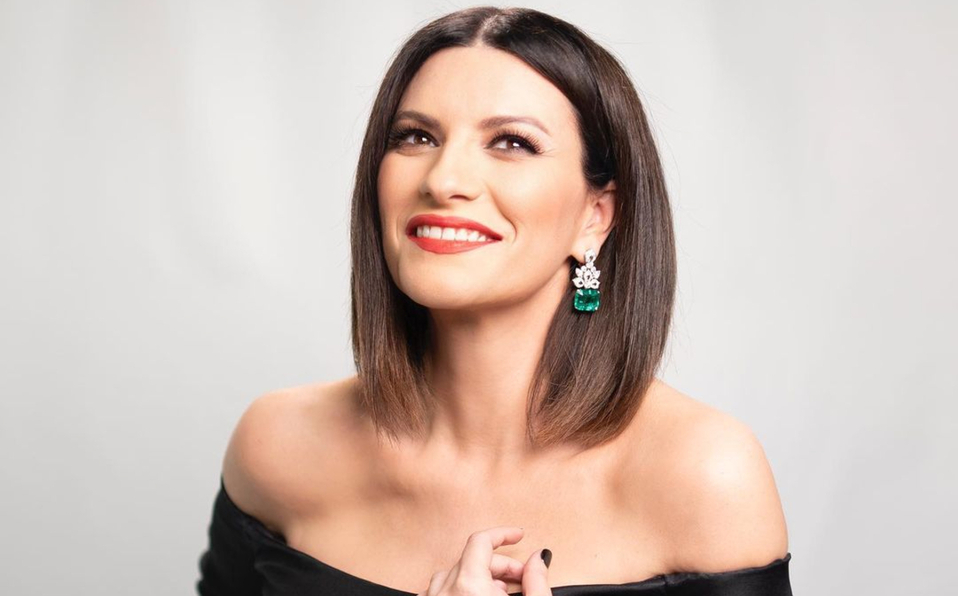 Laura Pausini y el vestido negro con el que deslumbró en los Oscar 2021 (Foto: Instagram)