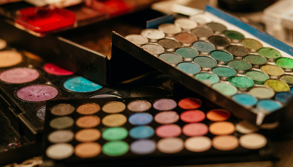 Colecciones de maquillaje inspiradas en tus series y películas favoritas