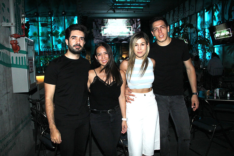 Edgar Ledezma, Gaby Hernández, Abril Arias y Rubén Malo