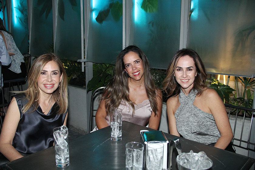 Ita García, Karla Escoto y Gloria Gallegos.
