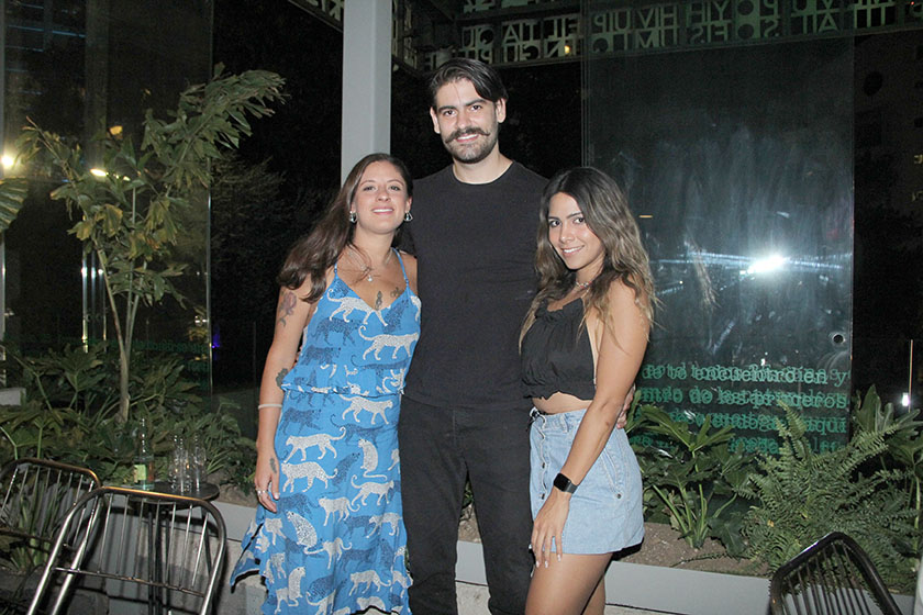 Xímena Becerra, Juan Fe López y Renata Fernández