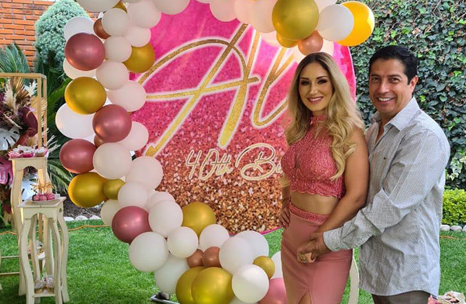 Ale Sawyer y Roberto Palomino