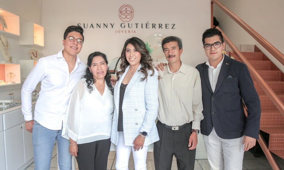 Alonso Gutiérrez, Antonia Gutiérrez, Suanny Gutiérrez, Braulio Pérez y Daniel Pérez / Foto: Carlos Dayan Aparicio.