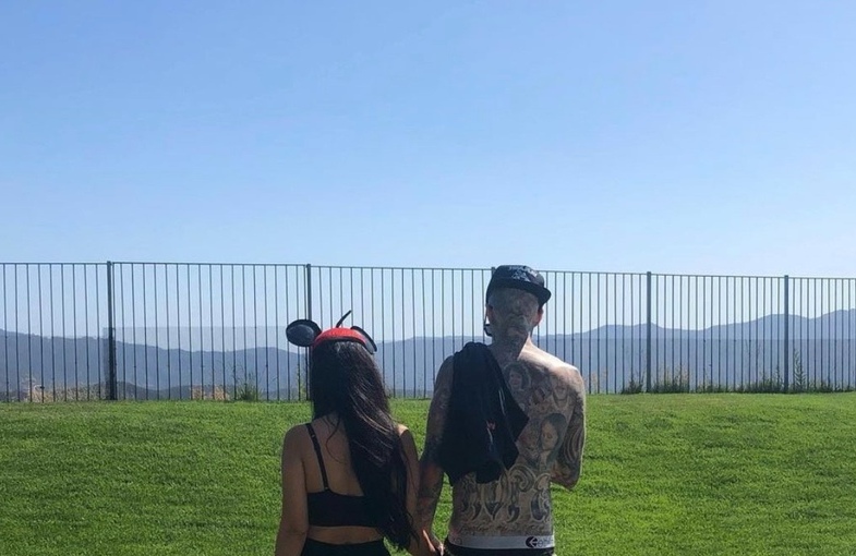La pareja en el cumpleaños de Kourtney.