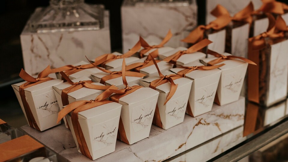 Finos detalles se dieron en el civil / Foto: Paola Tassinari Photography
