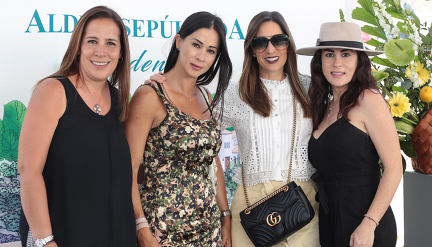 Gaby Alvarado, Cheli Muñoz, Roberta Ibargüengoitia y Lulú Ceccopieri. Foto: Aarón Solís