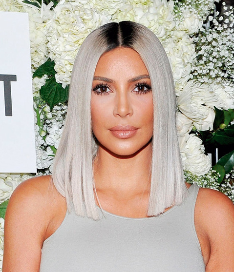Kim Kardashian se vuelve rubia para sesión de fotos sorpresa