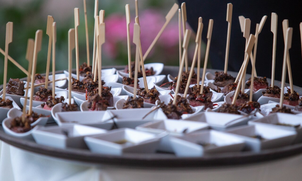 Deliciosos postres se sirvieron en la comida / Foto: René Urdiales