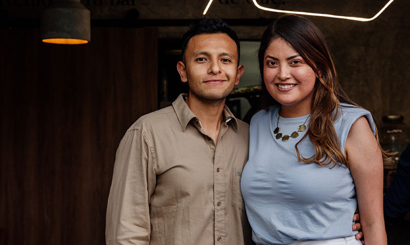 MIGUEL HUERTA Y BRENDA APARICIO