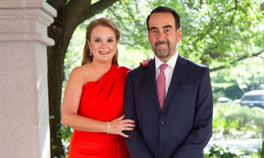 Papás del novio. Catalina Jiménez de Hinojsa y Alberto Hinojosa / Foto: René Urdiales