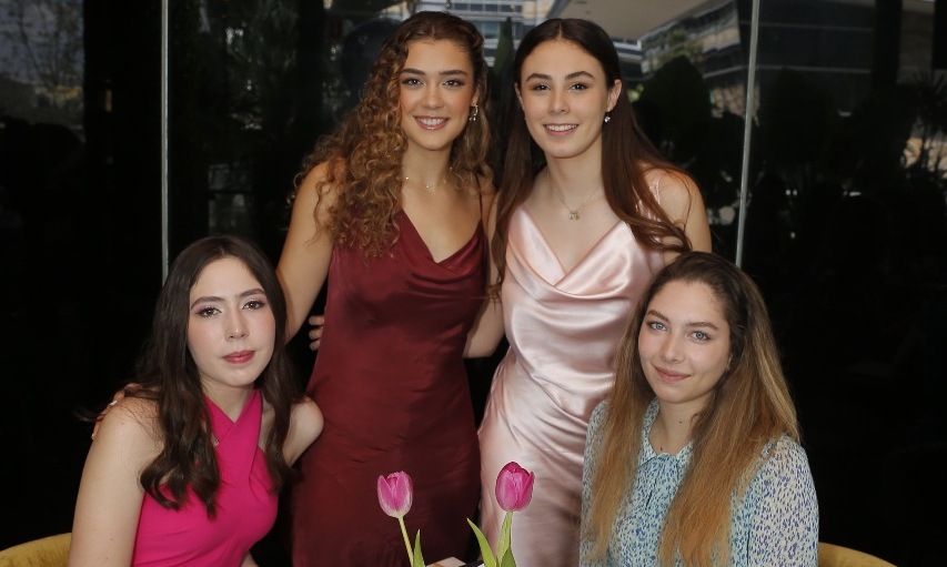 Ana Paty Alvarado, Pamela Ruiz, Tania Peña y Angie Riquelme / Foto: Daniel Saldívar