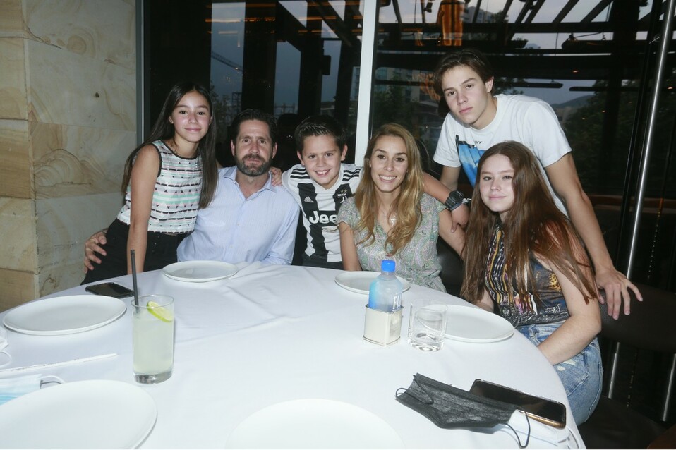 Anika Plancarte, Alberto Plancarte, Bernardo Plancarte, Daniela Salazar, Alberto Plancarte y María Plancarte. FOTO: STAFF CHIC