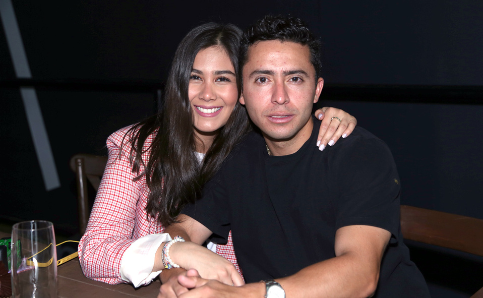 Claudia y Víctor