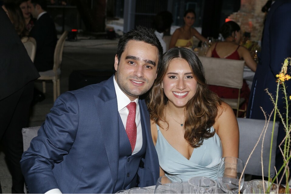 Francisco Treviño y Andrea Cisneros. FOTO: STAFF CHIC
