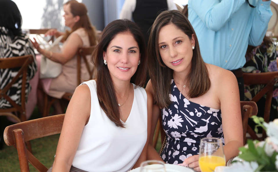 Gaby y Adriana