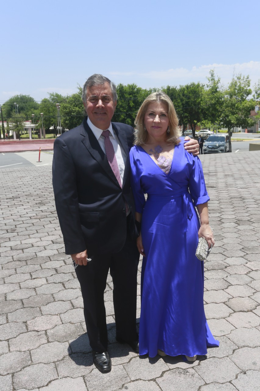 José Luis Desaro y María Teresa Desaro. FOTO: STAFF CHIC