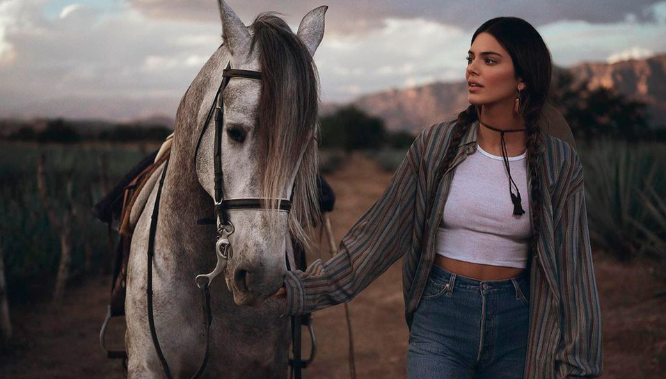 Kendall Jenner celebra el lanzamiento de su tequila ‘818’, en Jalisco