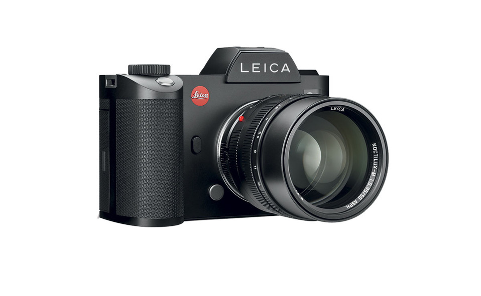 Leica LS2 es un modelo sin espejo full frame y capacidad para grabar en 4K, ideal tanto para profesionales y aficionados a las fotos.