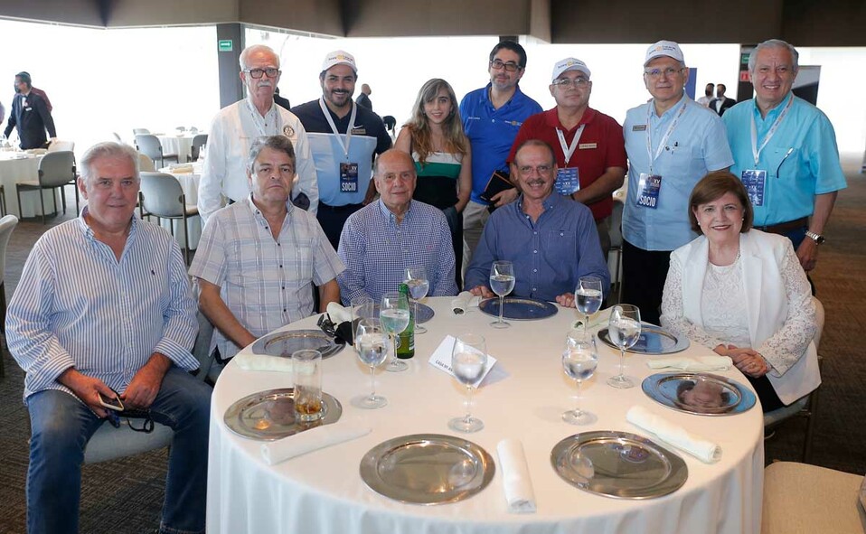 Mario Lozano, Mauricio Vázquez, José Luis Camps, Jaime Contro, Cristina González Parás, Raúl García Chavarri, Jorge Salazar, Fernando Rosales, J