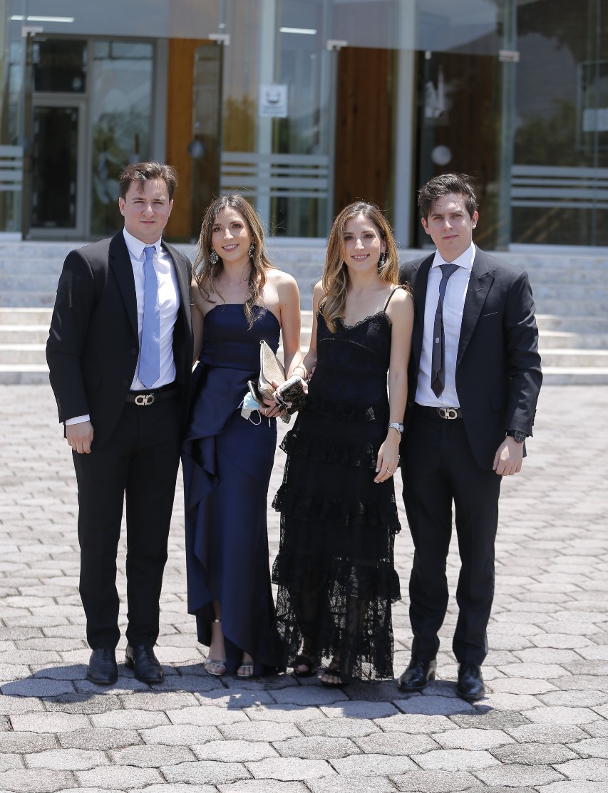 Patricio Cisneros, Paulina Wise, Catalina Wise y Bernardo Ramírez. FOTO: STAFF CHIC
