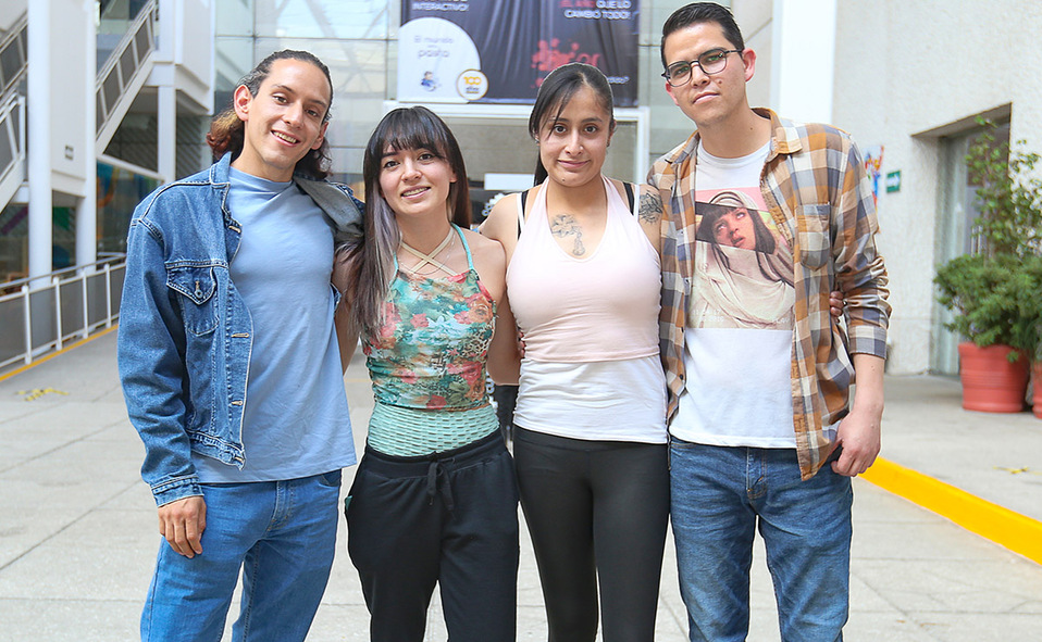 GUSTAVO GONZÁLEZ, JESMARY GUADARRAMA, INGRID CAMACHO Y GUILLERMO SARMIENTO