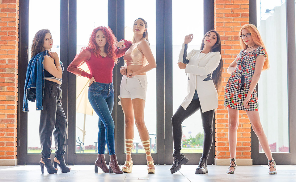 Integrantes de Camelot Models
