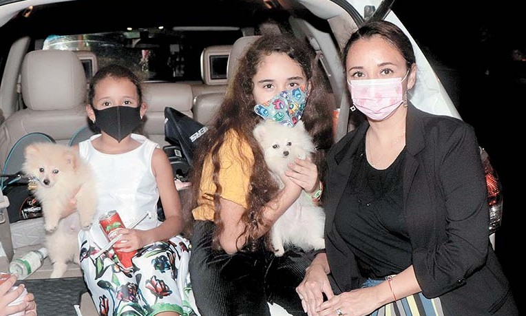 Fluffy, Arlette Rodríguez, Alexia Rodríguez, Joy y Grace Cantú / Fotos: Dennis Hernández