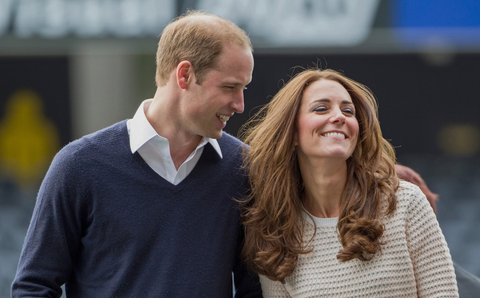 Kate Middleton se prueba como DJ, ¡y William reacciona con risas! (Foto: Getty Images)