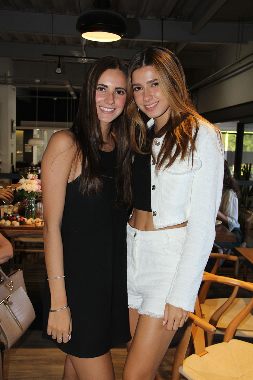 Marifer Gómez y Danielle Antonio