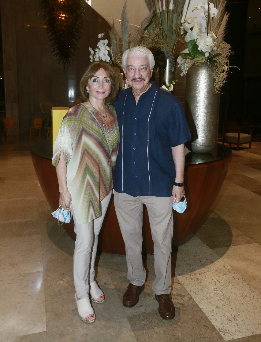 Betty Cortés de Maldonado y Óscar Maldonado. FOTO: OMAR VALDEZ